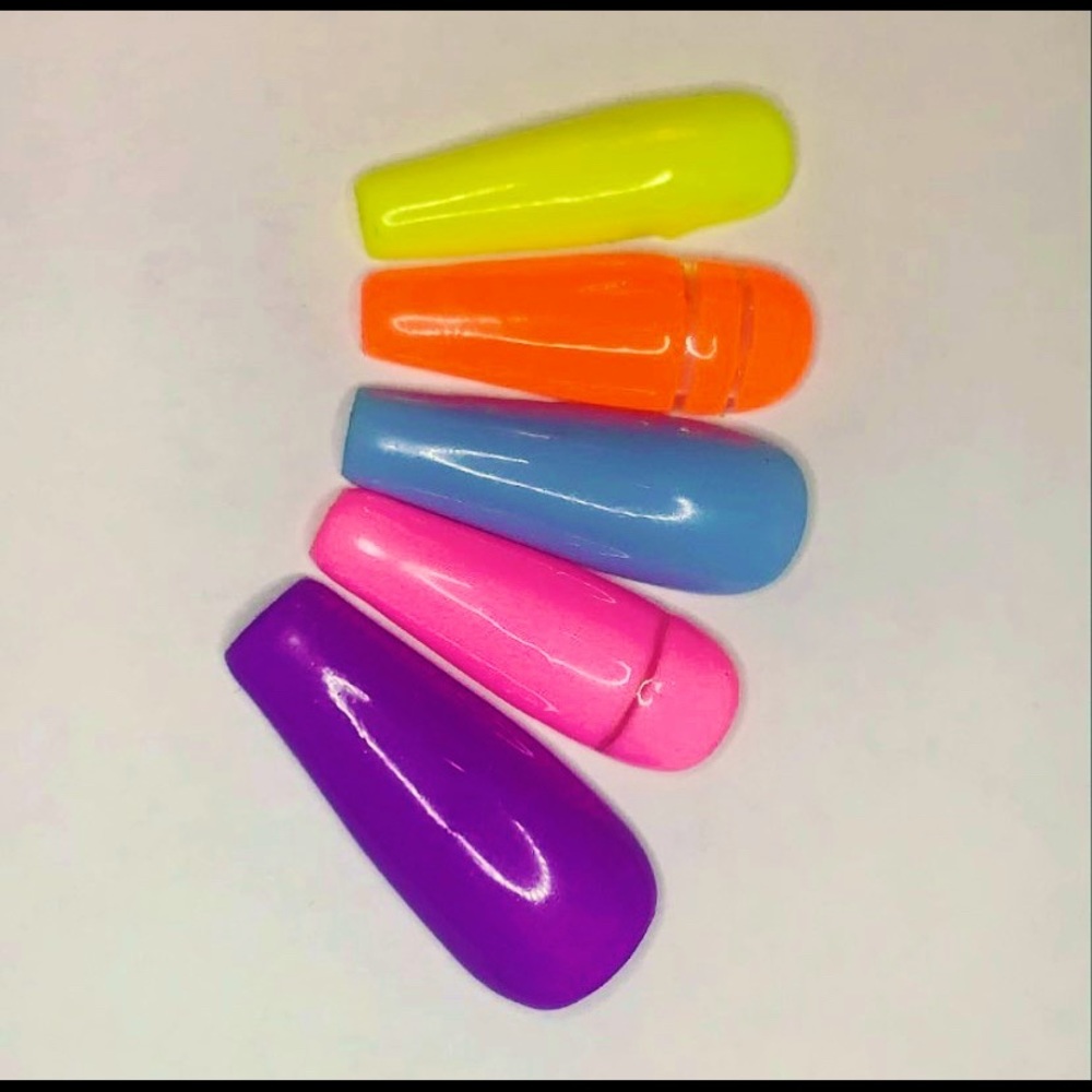 Press ons “fruit chew” set of 10